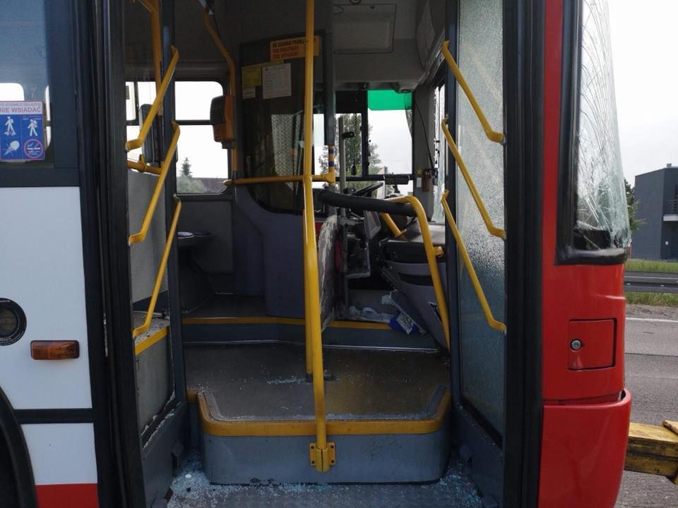Wypadek autobusu MPK, ul. Okrzei